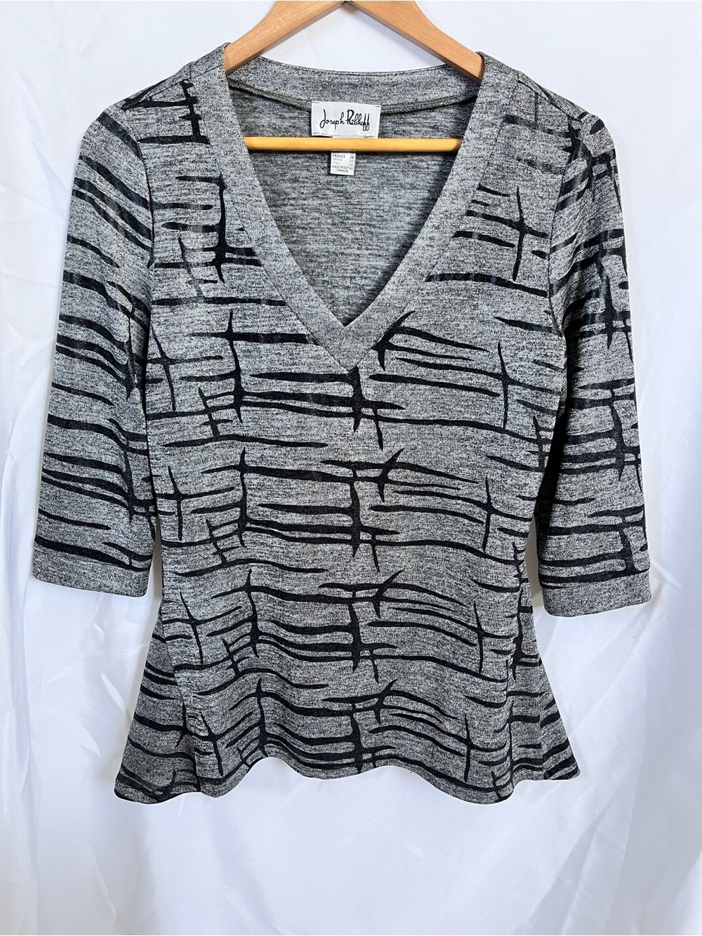 Joseph Ribkoff Gray & Black V-Neck Patterned Peplum Top